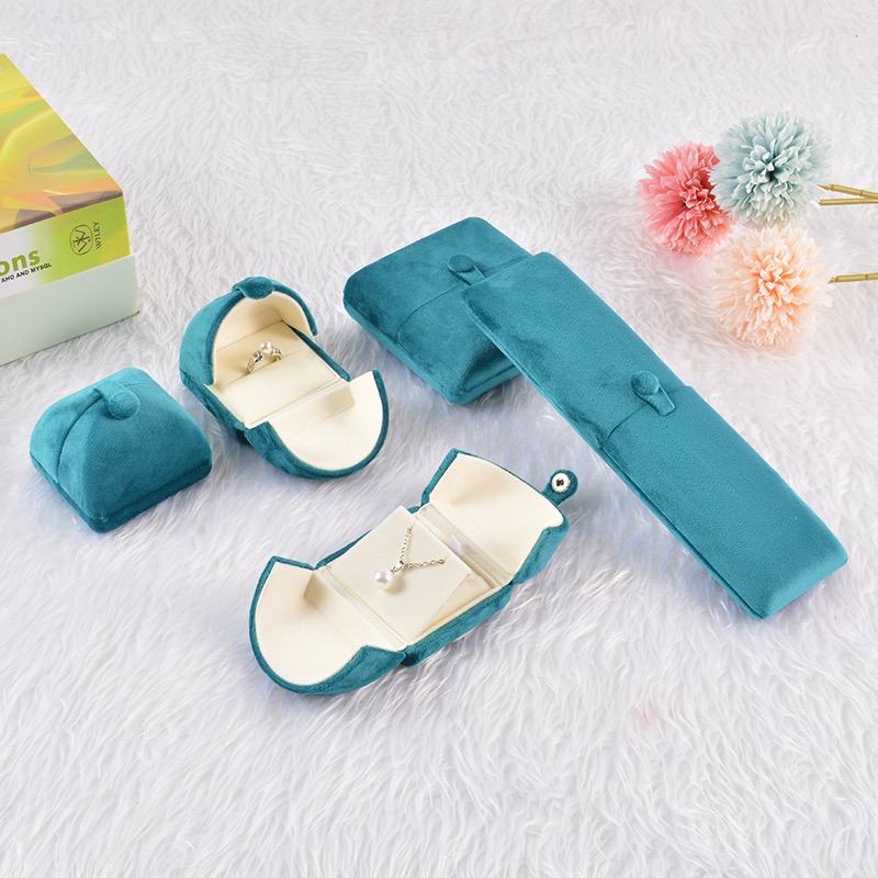 New arrival color 2023 fashion trend jewelry market European packaging diamond box