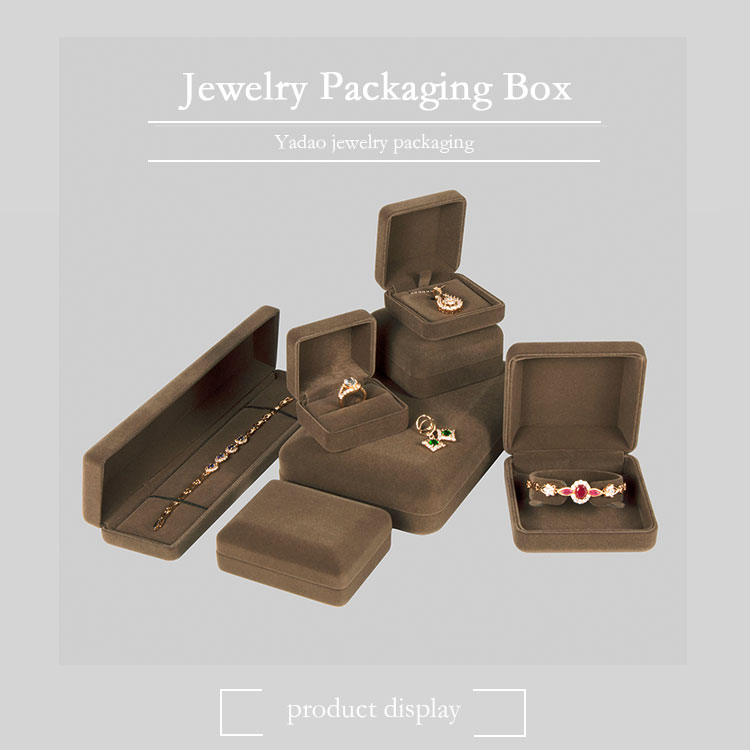 Coffret en velours marron pour toutes sortes de bijoux du fabricant Yadao