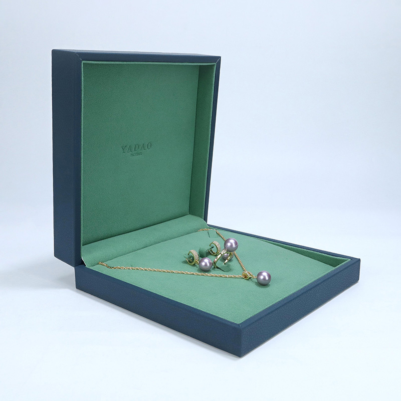 Custom na madilim na asul na high-end na leather box na display box ng alahas na packaging