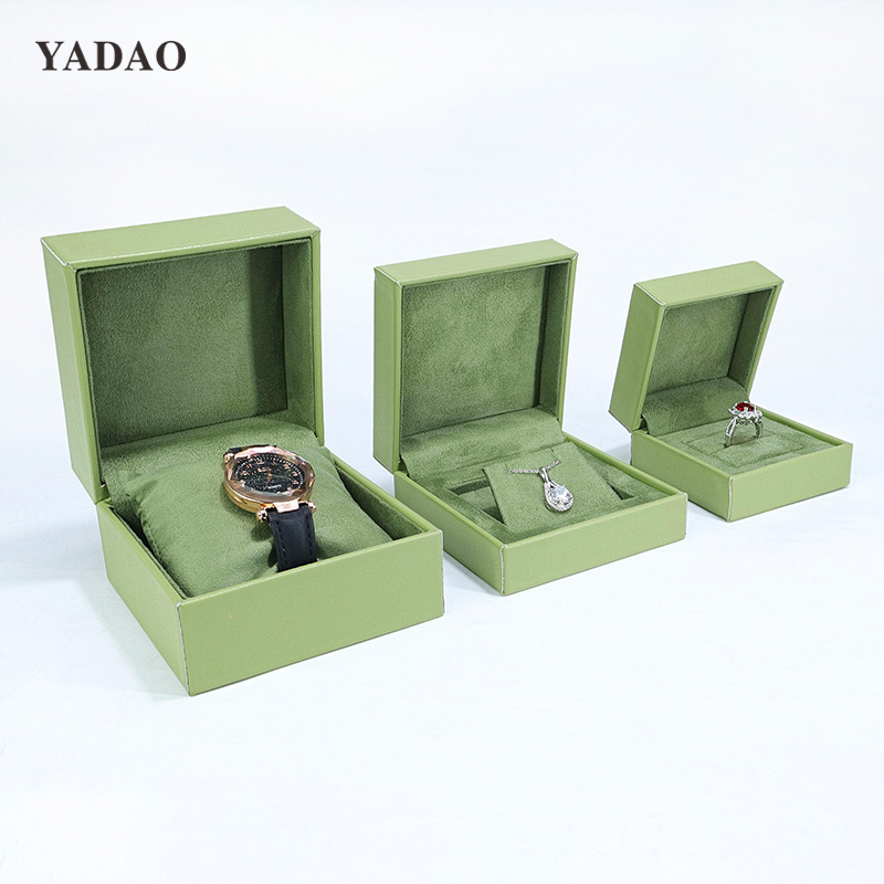 Factory wholesale green leather jewelry packaging box for ring bangle pendant packaging
