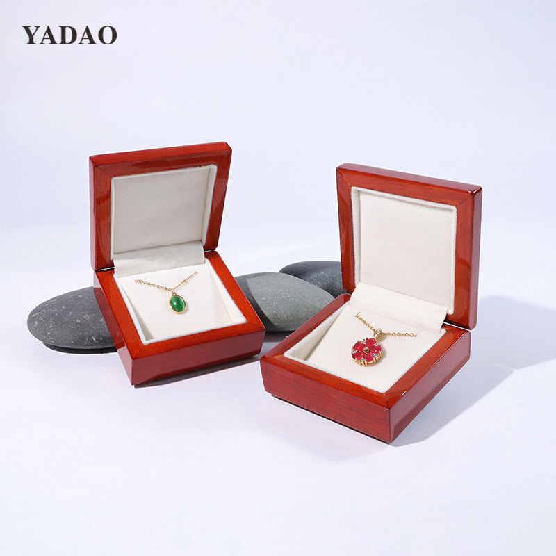 wholesale high quality new design red wooden box jewelry packaging storage box