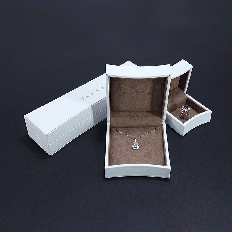 elegant pure white leather brown inside newly style diamond ring wedding fashion advanced jewellery packaging box set