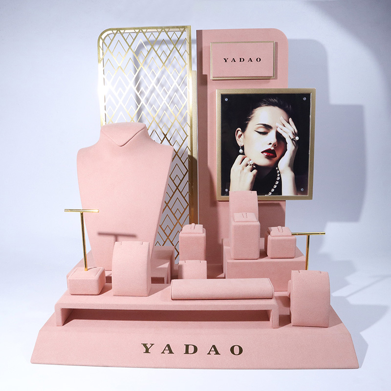 China Microfiber Jewelry Display Set Pink Custom Necklace Bust Ring Earrings Necklace Display Stand manufacturer