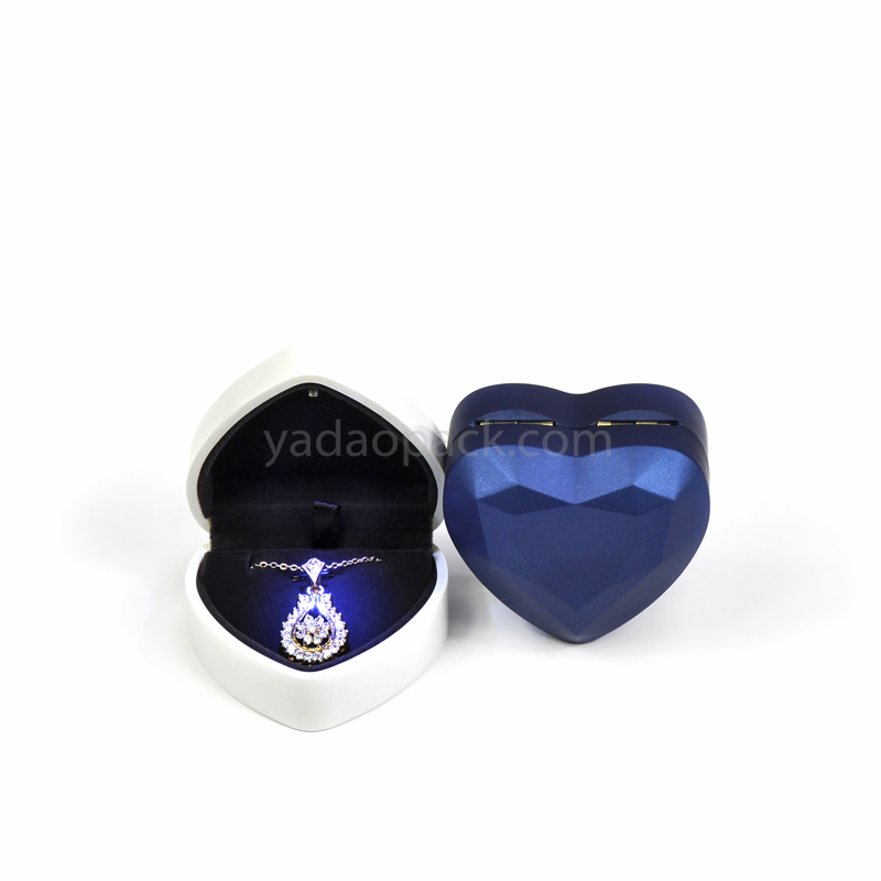 Led Ring Box Heart Jewelry Packaging Custom Jewelry Box Necklace Box with Light