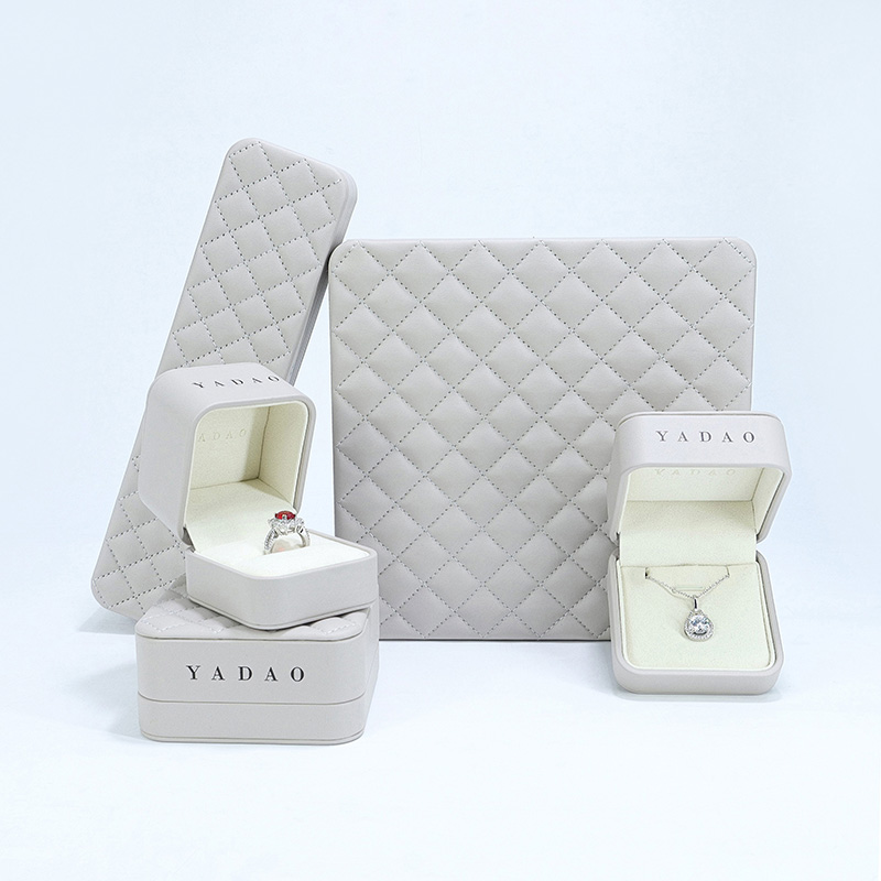 Caixa de joias de design popular com costura em couro pu caixa de joias no atacado