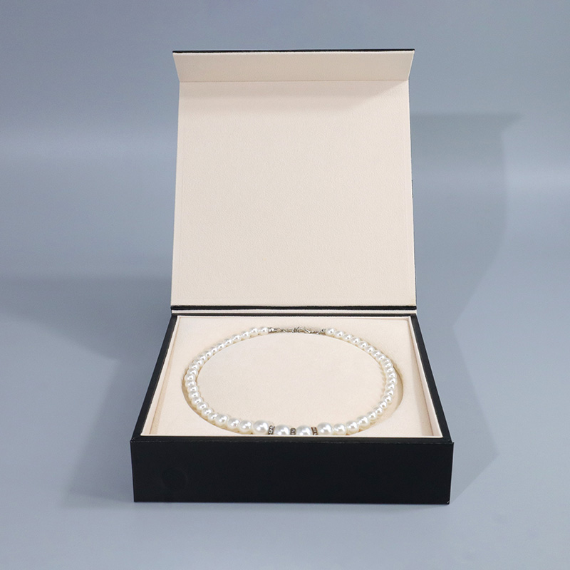 Jewelry Box Magnet Flip Box with Gift Ribbon Big Pearl Necklace Box