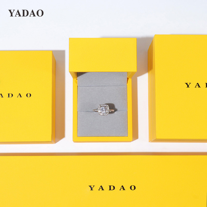 warna kuning cerah gaya klasik disesuaikan penjualan panas usa set kotak kemasan toko perhiasan grosir Cina