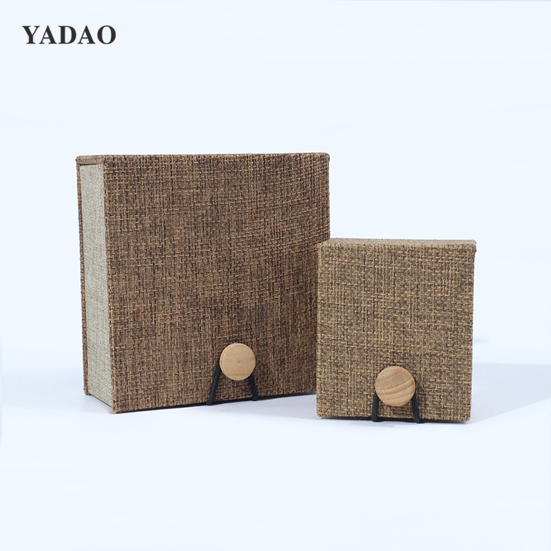 Brown elastic cord fabric flip jewel boxes Retro style aesthetics China yadao high-end jewelry box supplier