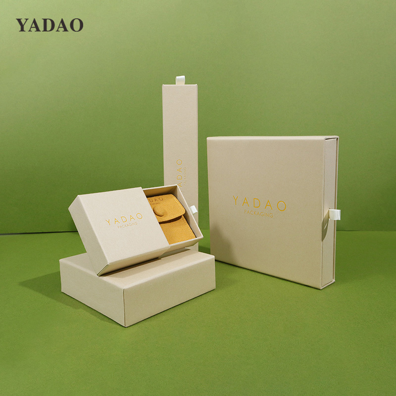 천연 베이지 친환경 내구성 경량 서랍 디자인 인기 실버 주얼리 액세서리 온라인 포장 상자 파우치 세트