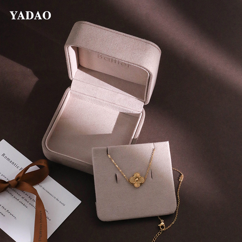 Originales Design Neues Logo Craft High -End -Mikrofaser Alle Farben Schmuck Anhänger Halskette Runde Ecke