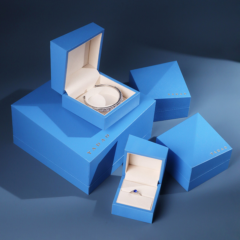 Chinese Factory New Special Design Fine Bijoux Double Ring Packaging Irregular Boîte