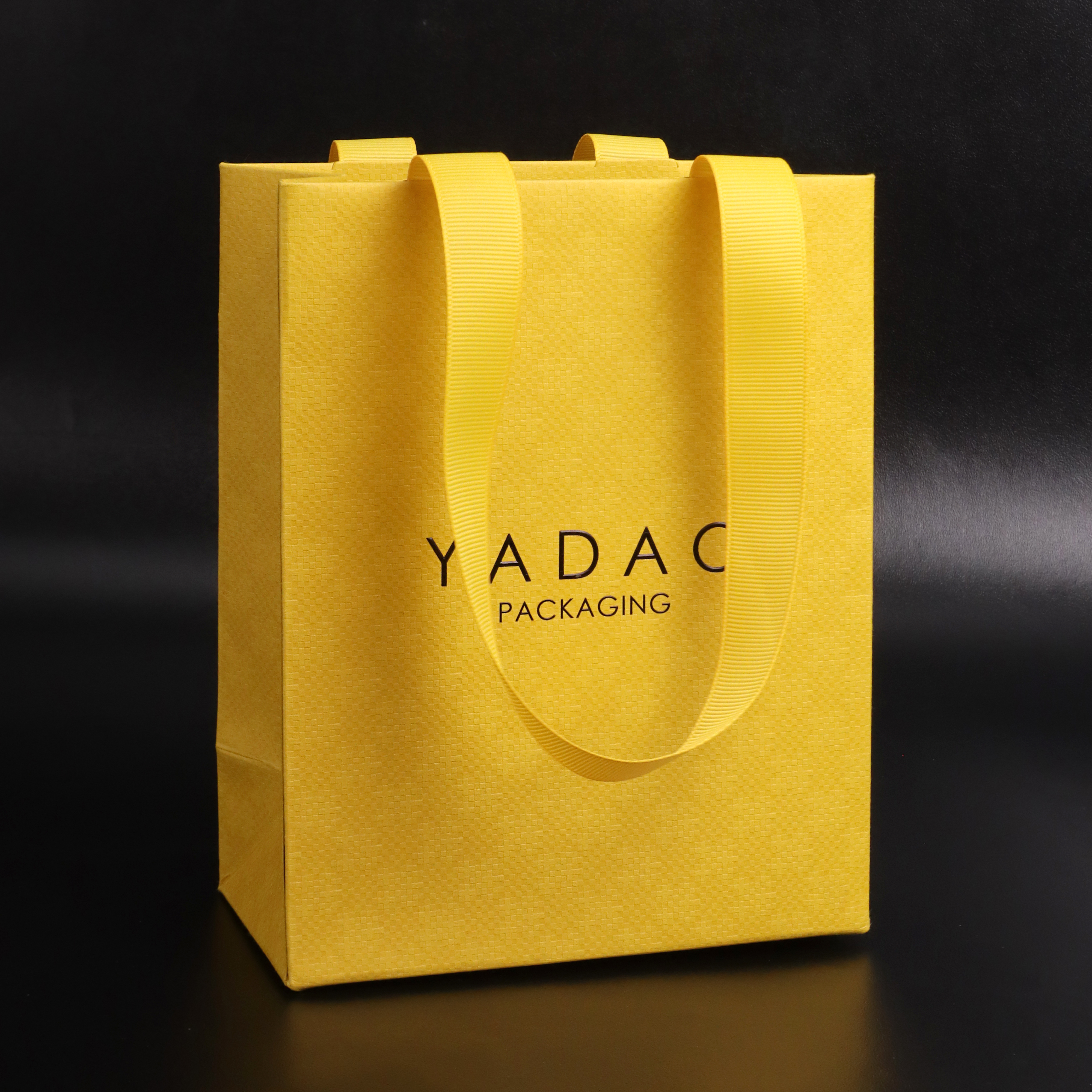 مجموعة أكياس ورقية وشرائط باللون الأصفر الليموني | حلول تغليف المجوهرات المخصصة