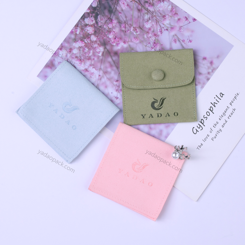 正方形の形状のカラフルなマイクロファイバーポーチ