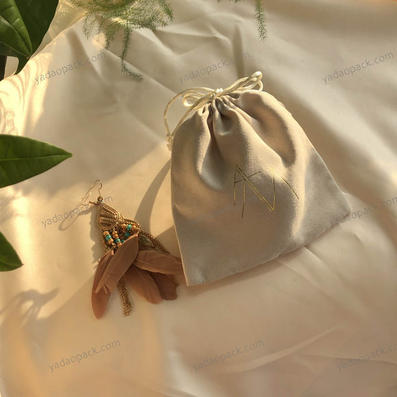 Black Microfiber Pouch with snap closure - COPY - 07p531 - COPY - r8cmes