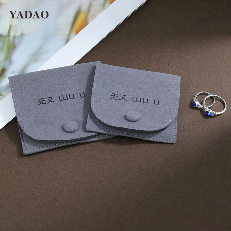 ジュエリーポーチ グレー マイクロファイバー スナップポーチ