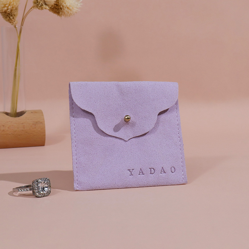 Exquisite Purple Ultrafiber Clasp Jewelry Pouch - Perfect for Your Precious Gems