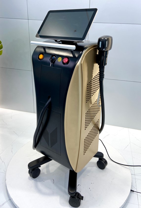 755Nm 808nm 1064nm hair removal laser diode epilation triple wavelength diode laser for hair removal