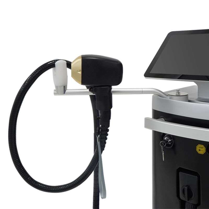 Three wavelength 755nm 808nm 1064nm 800w--1600w diode laser hair removal machine