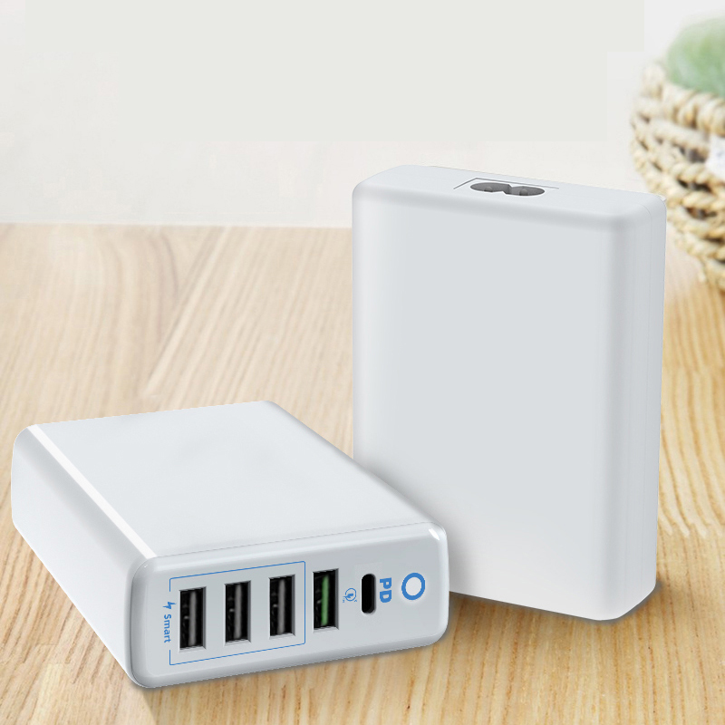 中国 60W PD快速充电USB C充电器QC 3.0端口和3个USB端口快速充电器 制造商
