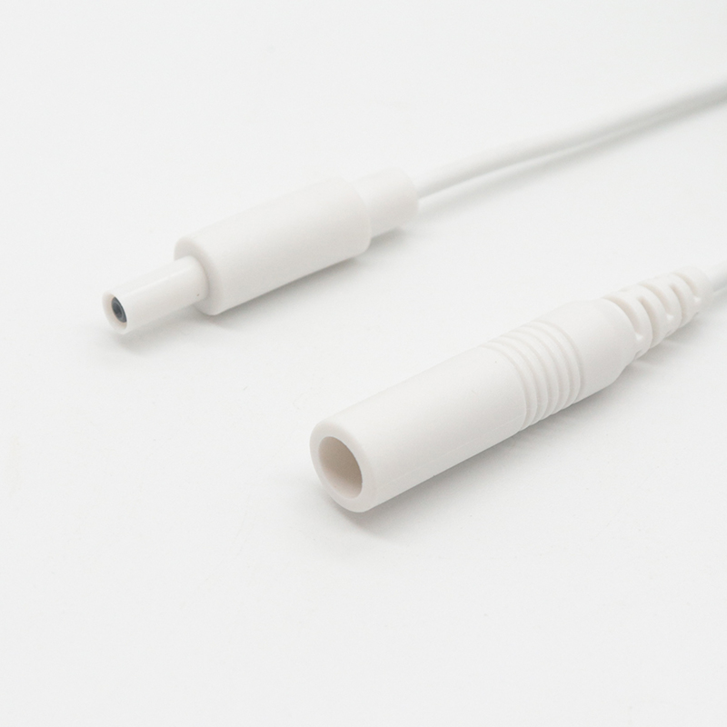 China Aangepaste veiligheidsstekker dc 2,35 mm tot 2,0 mm elektrodependraad voor tientallen Eenheid: fabrikant