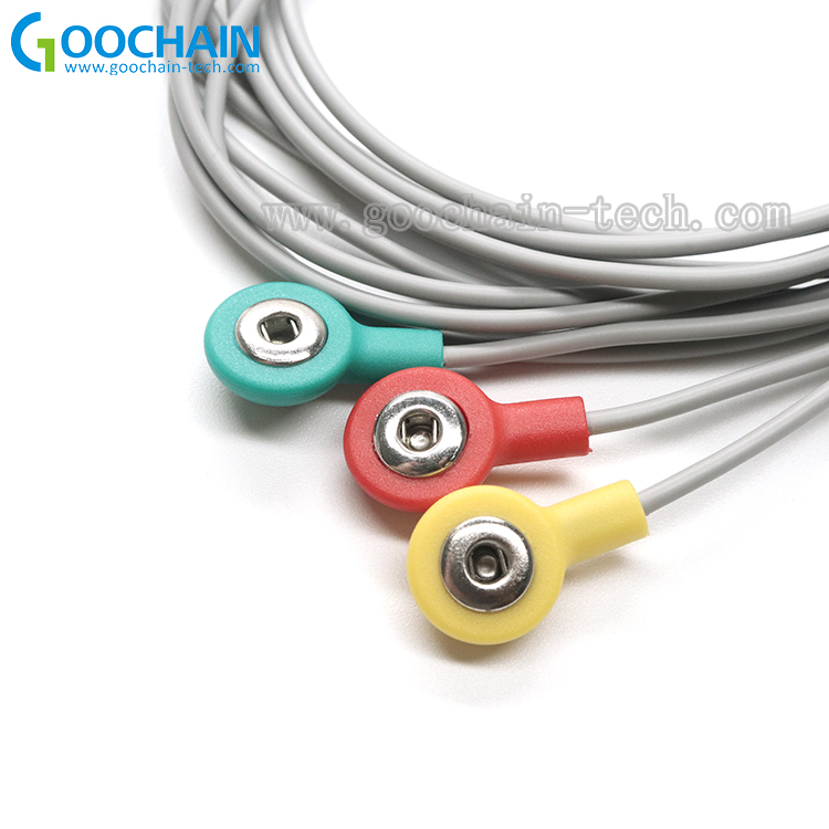 China Rechtwinklige 3,5-mm-Stereo-Audiobuchse auf 3-adriges 2,5-mm-EKG-Druckknopf-EKG-EEG-Elektrodenkabel Hersteller