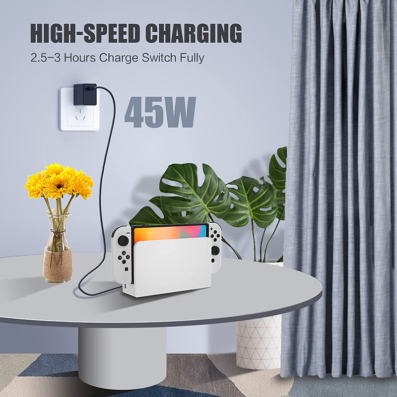 الصين حار بيع جدار PD45W USB C شاحن التبديل OLED شحن سريع مع ذكاء فعال الصانع