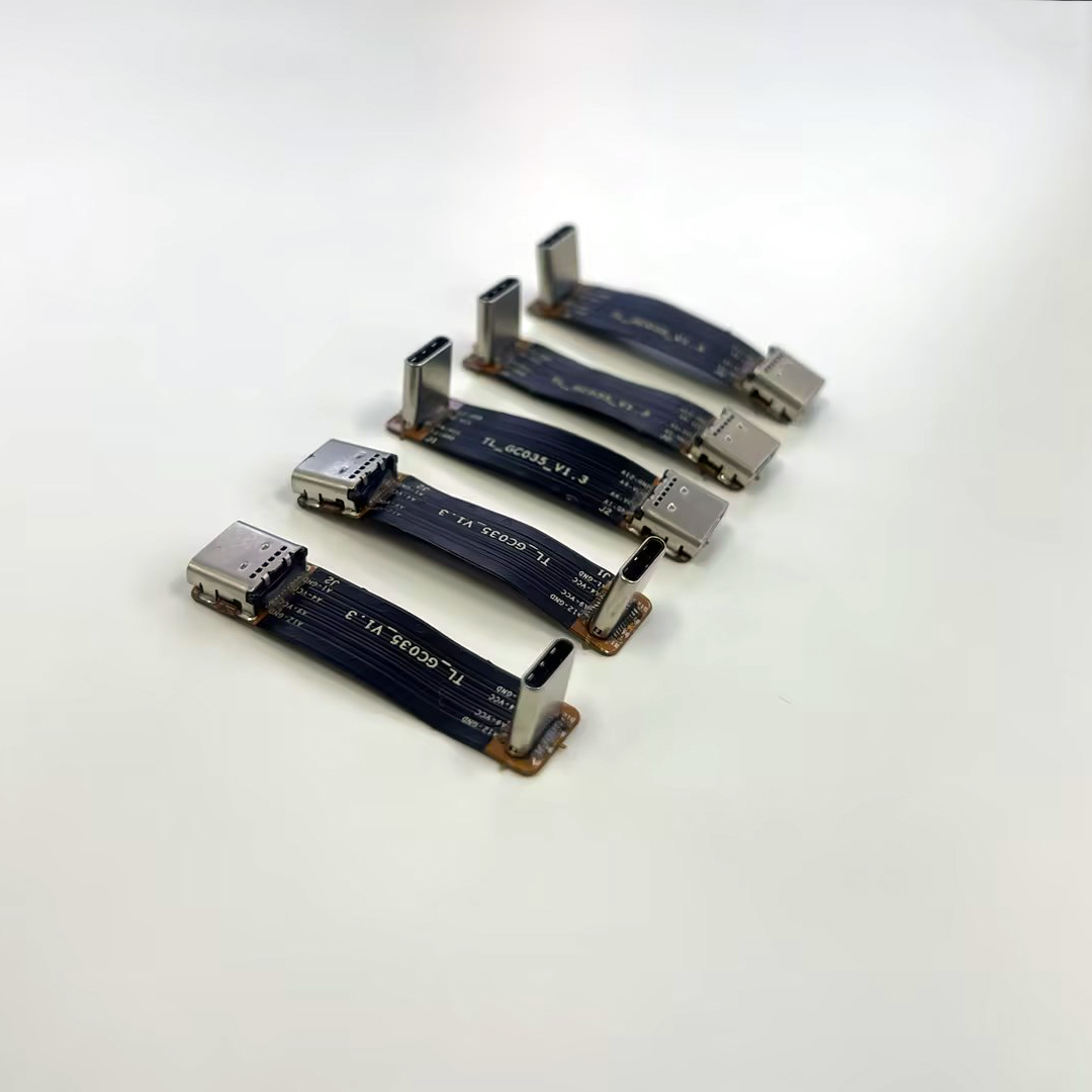 China 90 degree 60W fast charging USB3.1 FFC FPV FPC USB C flat ribbon extension cable 10Gbps 4K@60Hz manufacturer