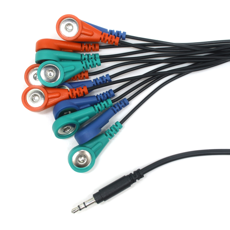 الصين أنتج المصنع مقبس صوت مقاس 3.5 مم إلى 12 كابلًا من الرصاص بألوان مختلفة لتخطيط القلب للملحقات الطبية الصانع