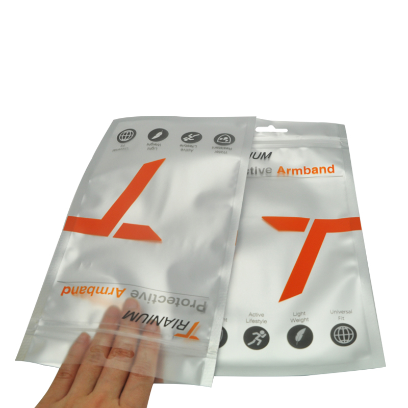 pochettes plates à fermeture éclair personnalisées argent mat fenêtre avant transparente avec logo