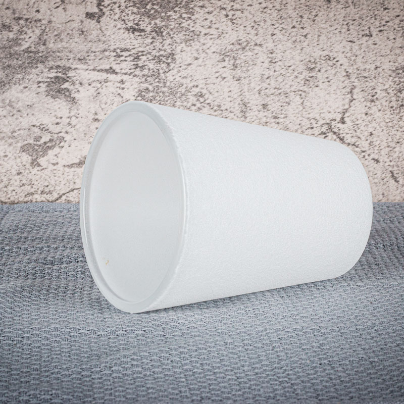 Récipient à bougie en verre blanc effilé Home Decor