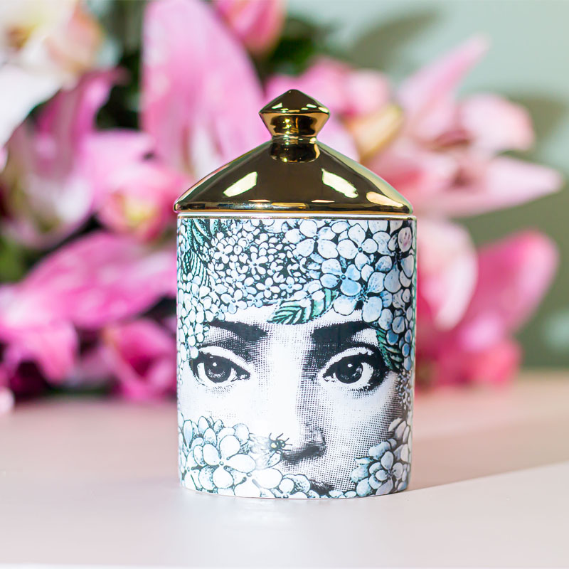 O frasco de vela de cerâmica Wiz com tampa dourada para velas perfumadas OEM e ODM