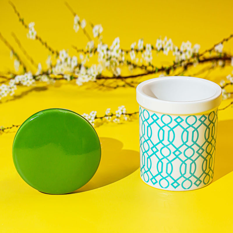 蓋付き8オンスセラミックキャンドルジャースプリングシリーズグリーン