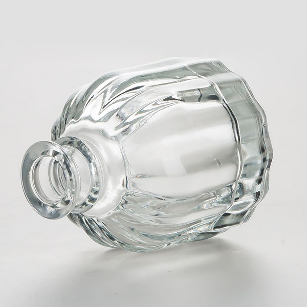 china glass diffuser bottle supplier