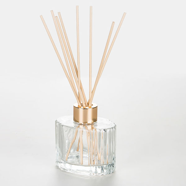 china glass diffuser bottle supplier