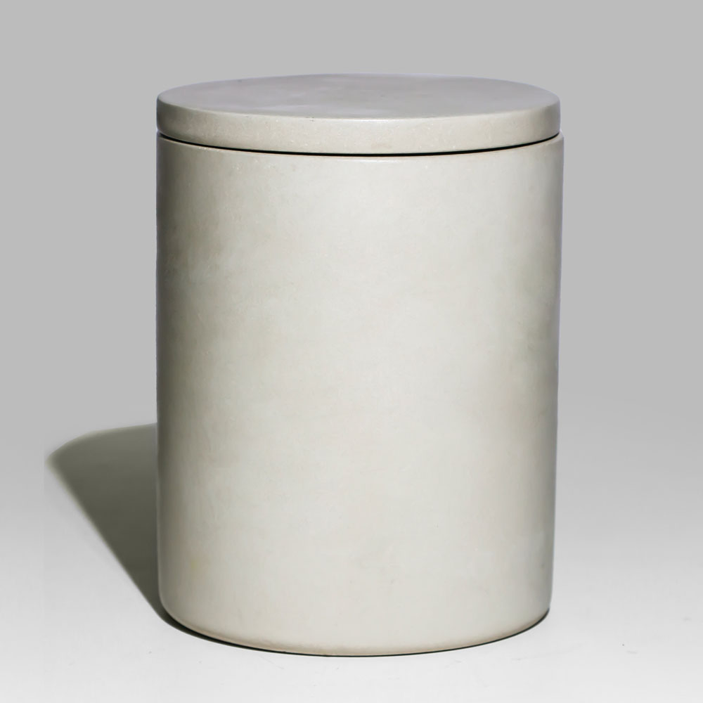 Portacandele in cemento grigio chiaro con coperchio 11 once