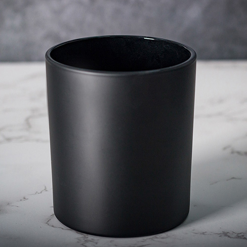 Wholesale of classic Chinese black ceramic candlesticks