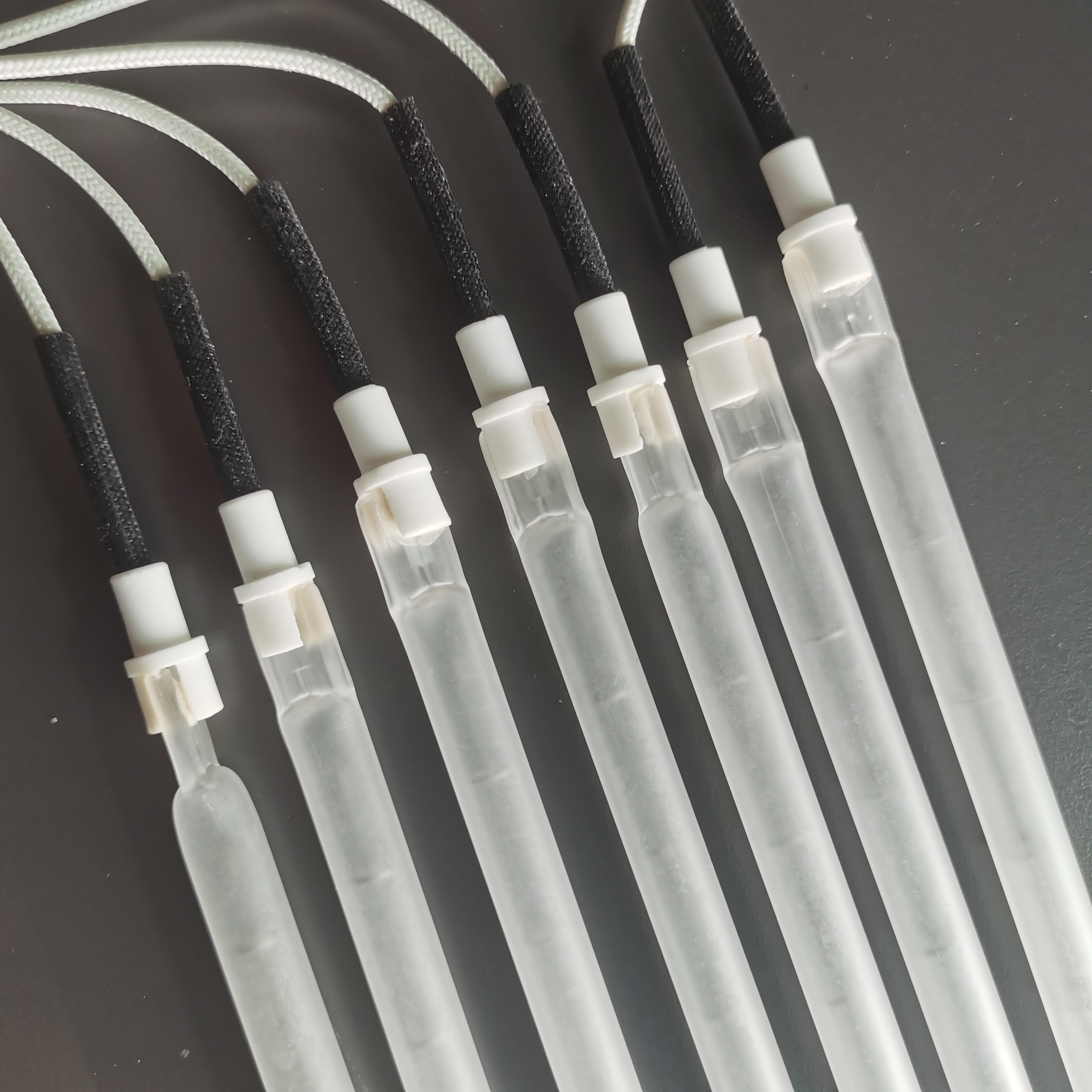 Infrarot-Heizelement, Halogenlampen, Heizrohr, industriell für das Blasformen von Kunststoffflaschen