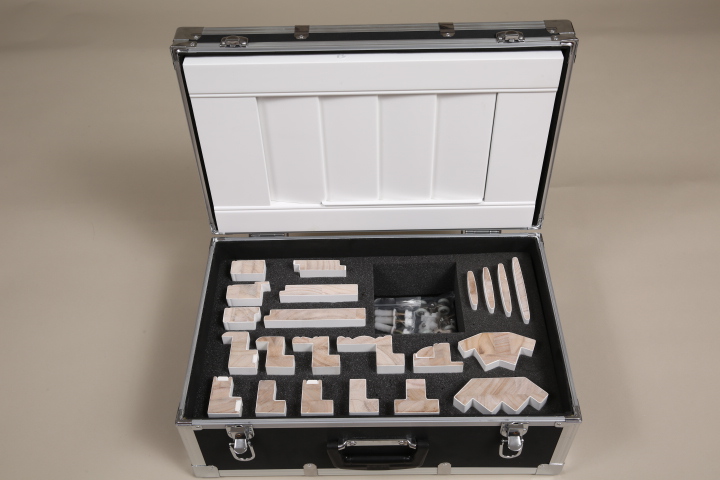 China Shutter Musterkoffer Lieferant, Holz Shutter Musterkoffer