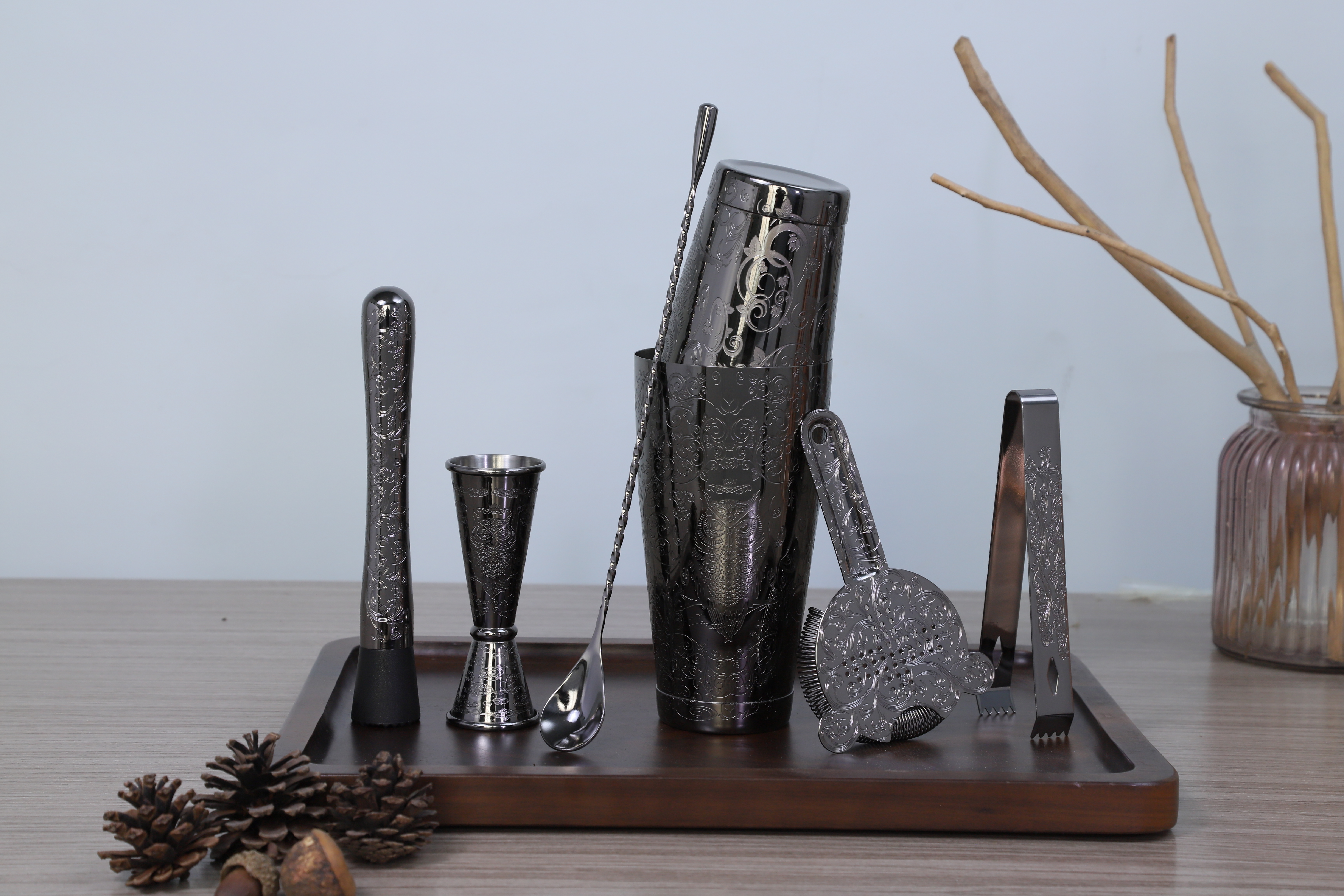 Полное руководство по гравированным шейкерам для коктейлей