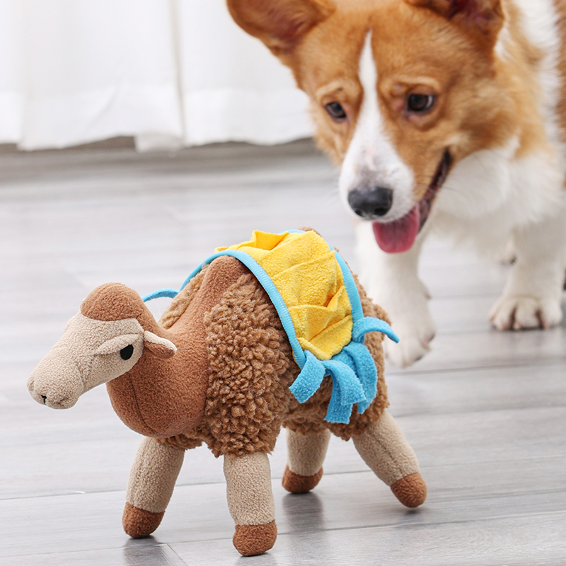 Camel shape design high quality dog snuffle toy wholesale custom dog puzzle toys manufacturer