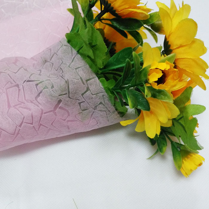 Materiali non tessuti per l'imballaggio di fiori Carta non tessuta Fornitore di incartamenti di fiori non tessuti in Cina