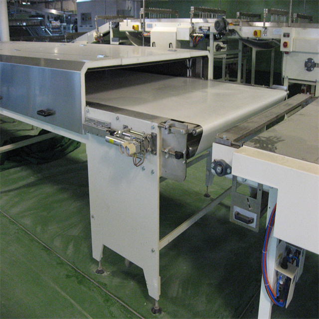 Leading supplier full-automatic stainless steel snack jelly conveyor cooling tunnel