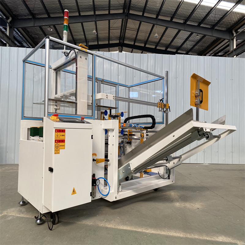 AMC Hot sale easy to  operate vertical carton erector