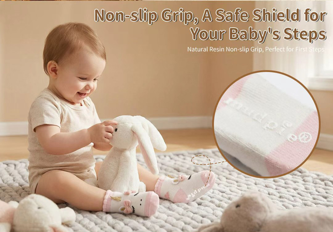 Fast delivery cartoon baby socks factory