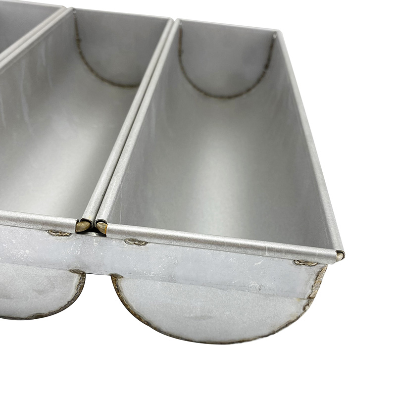 Molde para hornear pan de aluminio hecho a mano con 3 cavidades