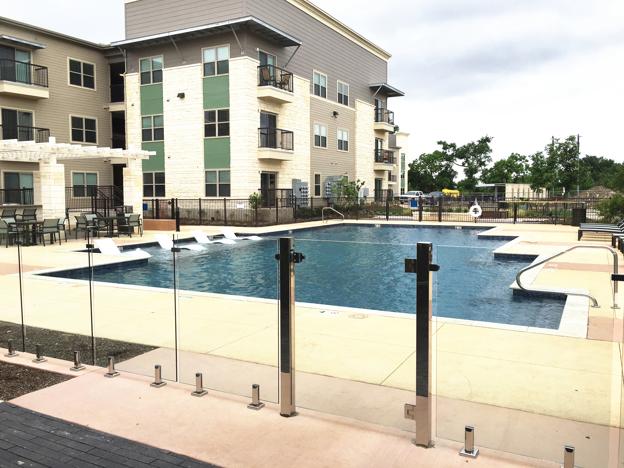 الجديد! 80x80mm الفولاذ المقاوم للصدأ الزجاج وظيفة حديدي لسور بركة