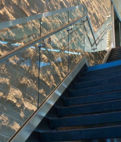 Aluminium U Channel Glass Railing