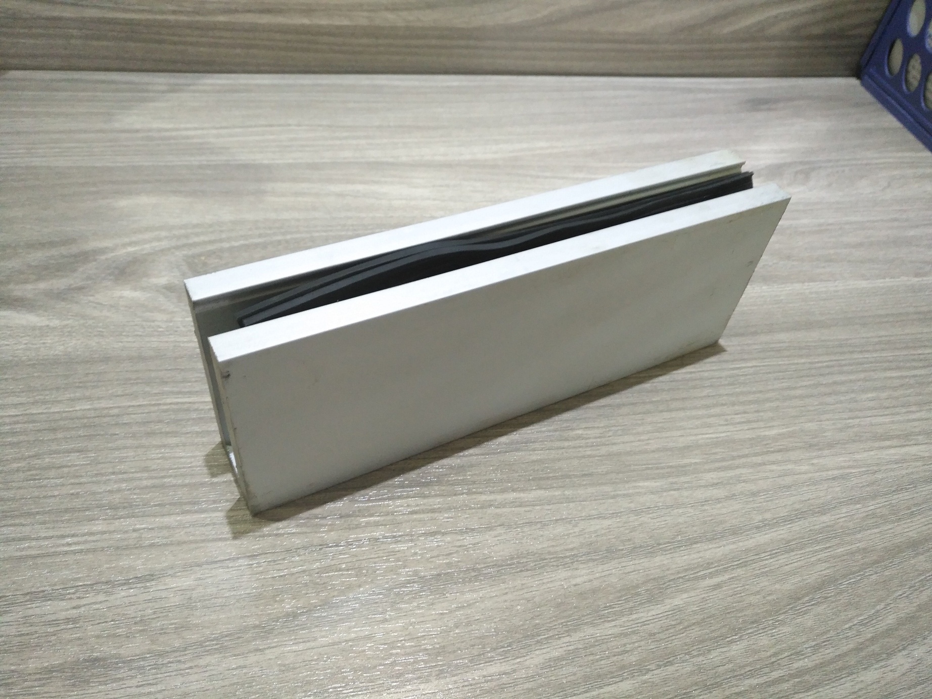 Aluminum U channel profile for frameless glass pool fencing glass deck railing