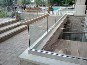 Frameless aluminum U channel deck railing or glass bottom fix channel groove tube