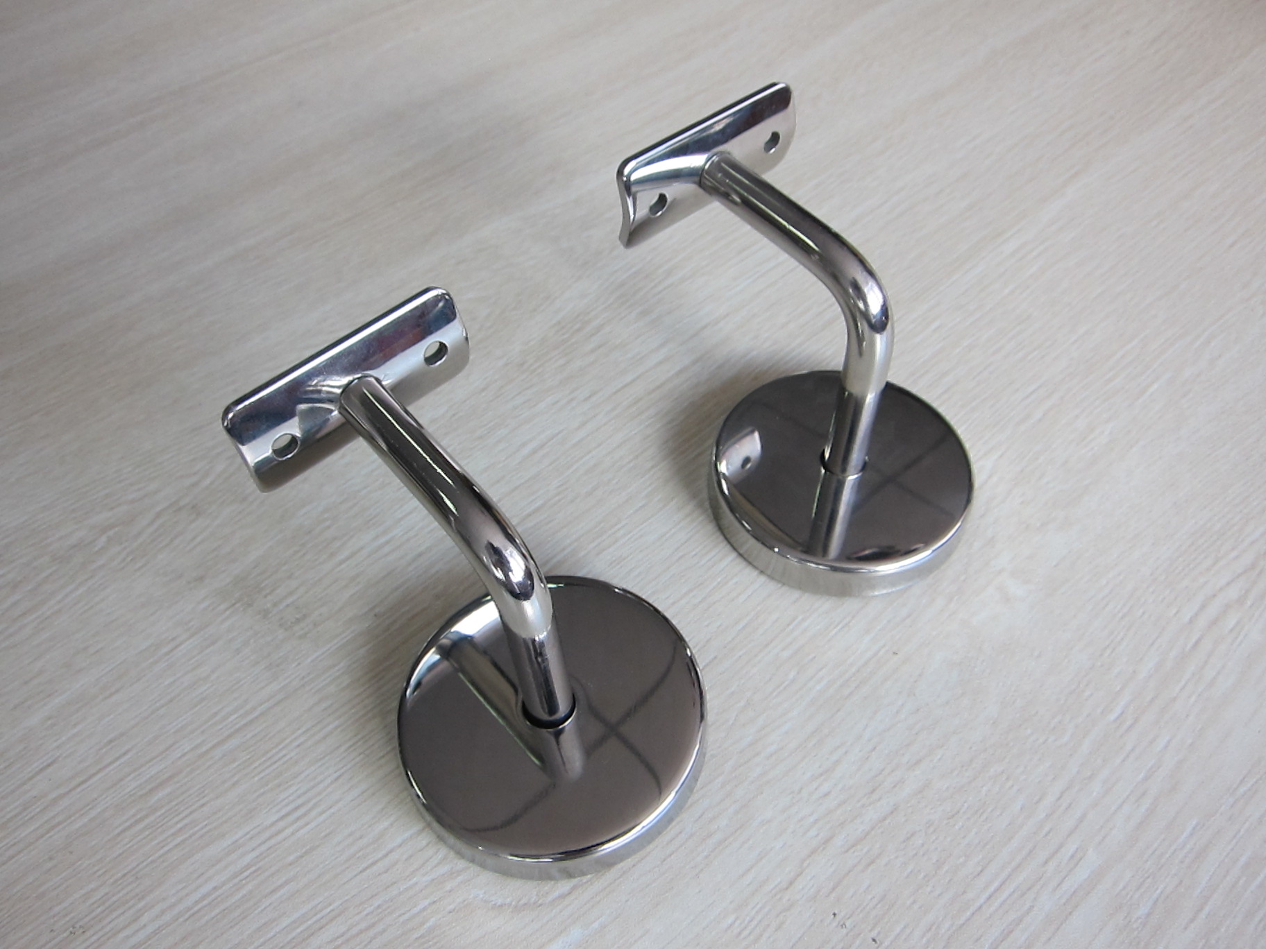 Cheap Brushed Stainless Steel Round Handrail Bracket